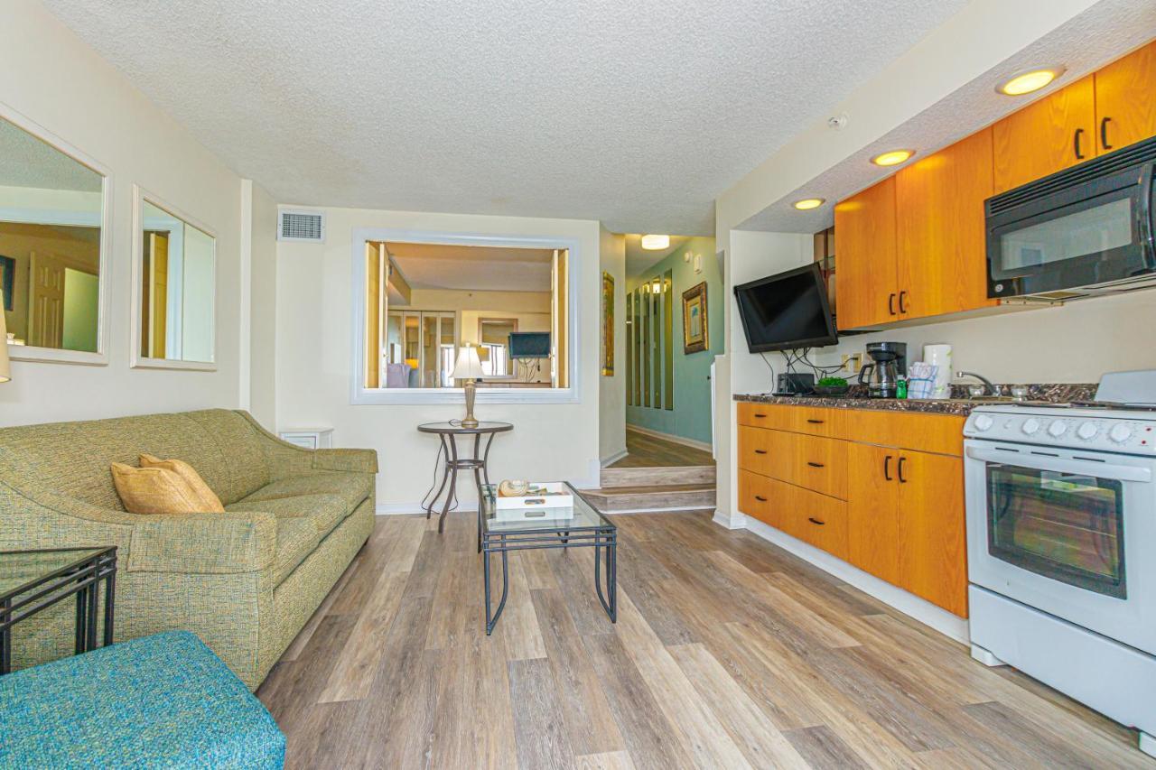 Beach Colony Resort Unit 1405 - Beautiful Oceanfront Condo - 1 Bedroom, 1 Bath - Perfect For 6! Myrtle Beach Kültér fotó